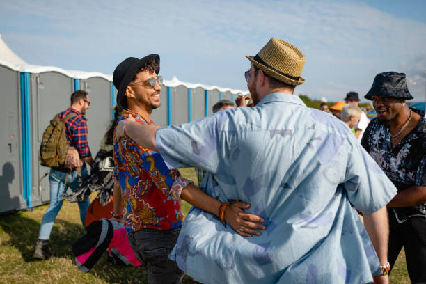 Best Portable toilet rental cost  in Elmo, TX